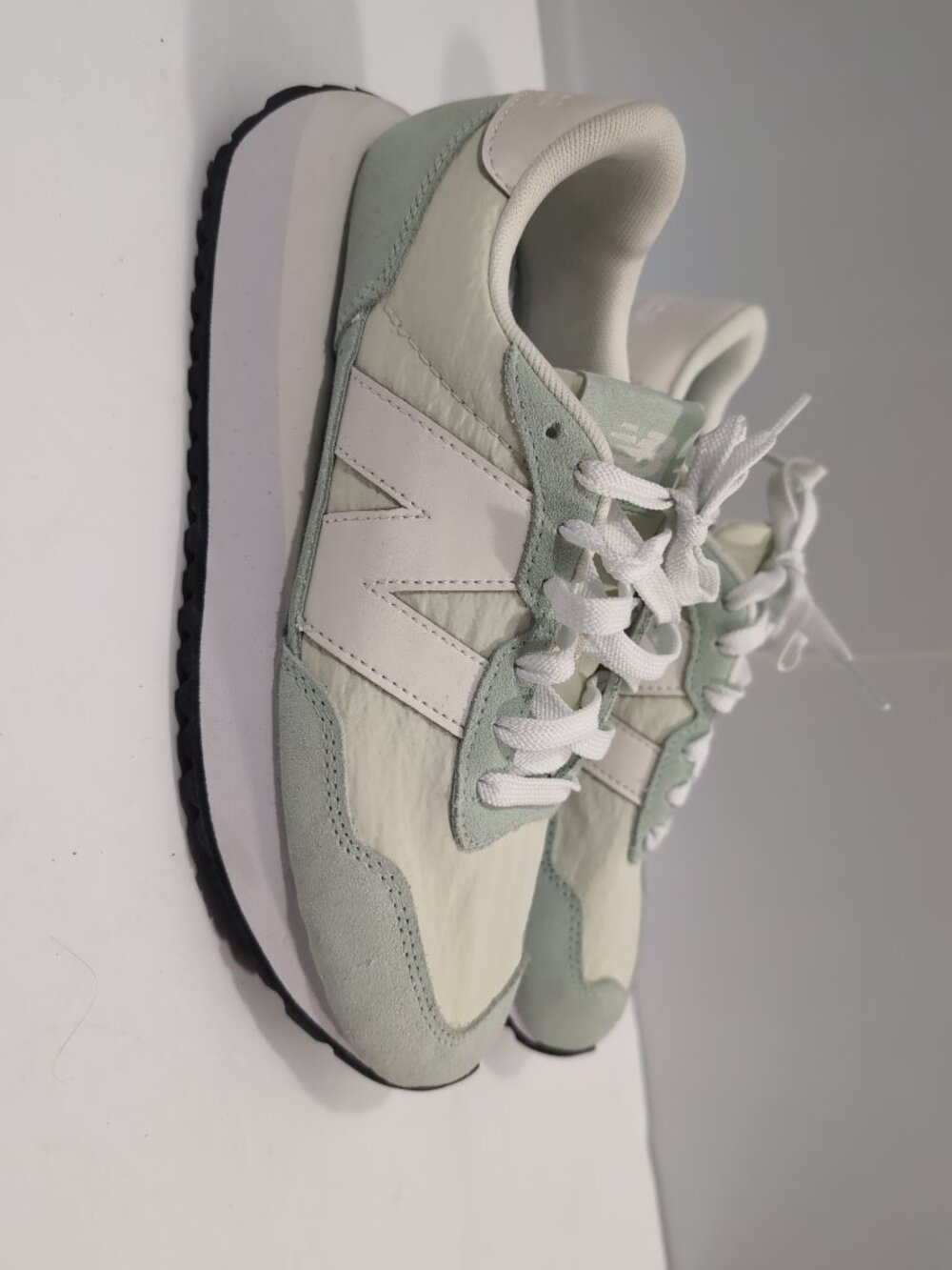 New Balance Classics 237v1 Women's Size 7.5 Mineral/Sea Water Sneakers NWB - Picture 3 of 8